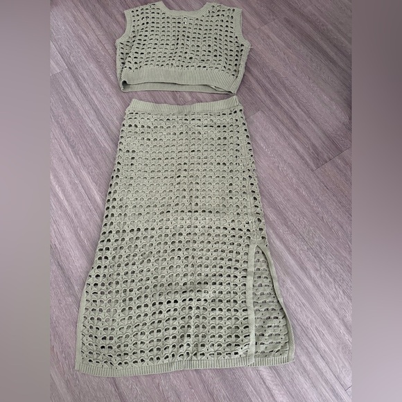 Other - Green Knit Two-Piece Set